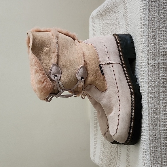 Blondo Shoes - Vintage Blondo Shearling and Suede Winter Boots Lug Sole Blush Pink Women's 9